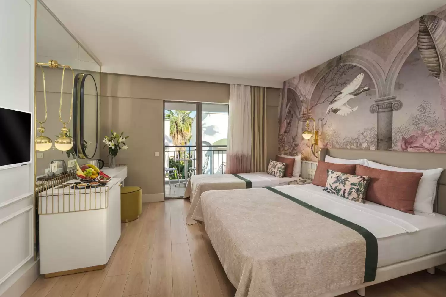 Flora Bahçe Manzaralı Oda