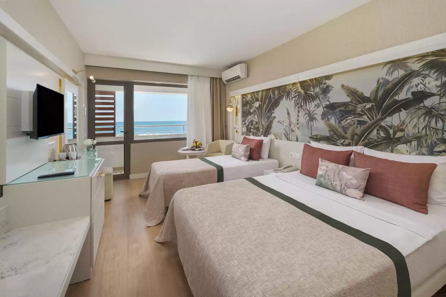 Premium Deniz Manzaralı Oda